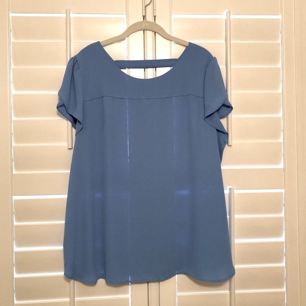 LOFT hyacinth blue flutter sleeve blouse  with scoop neck -size XL